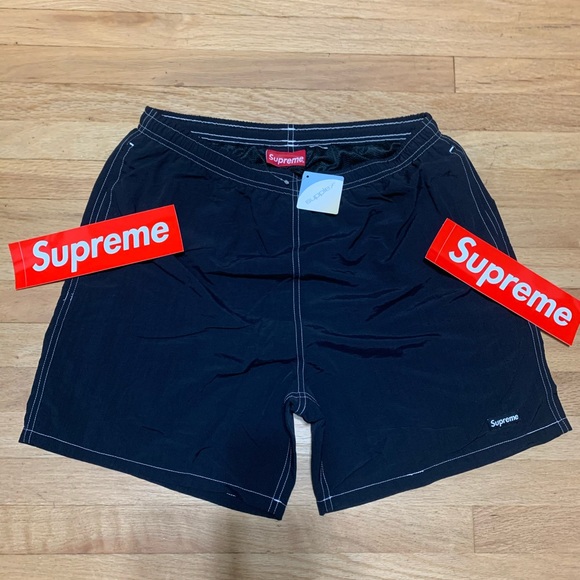 Black Supreme Arc Logo Water Shorts Size Medium - Picture 2 of 3